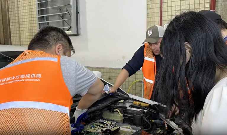 Automotive Chassis System Training Equipment (2) (2)